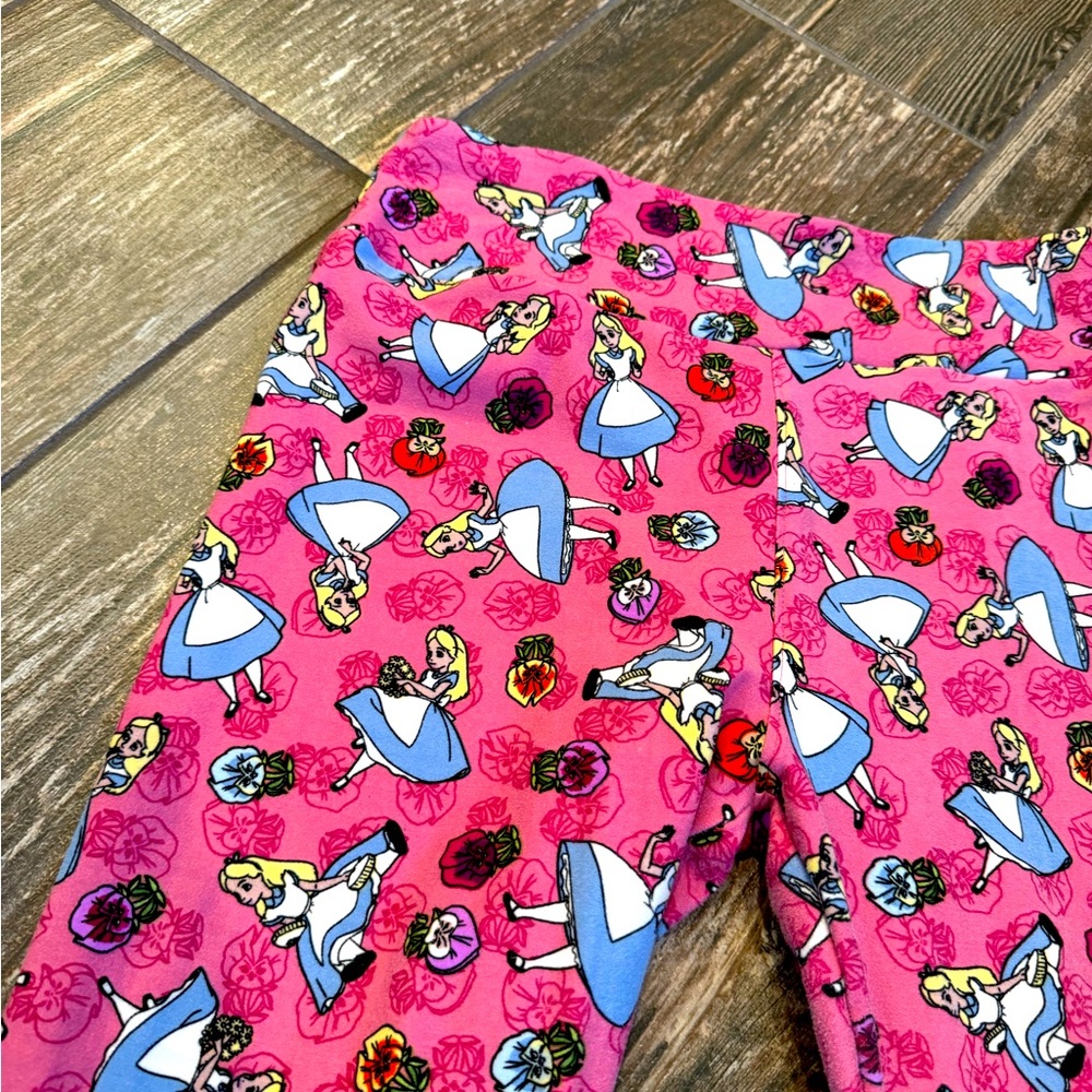 Lularoe Alice in Wonderland Disney leggings